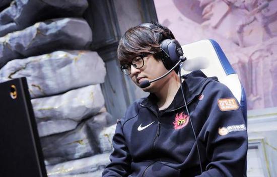 DOTA2与怪物猎人成功联动日均在线玩家超过59万
